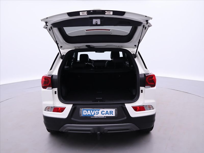 SsangYong Korando 1,5 Turbo e-XGI 120kW Aut. - fotka 8 z 39