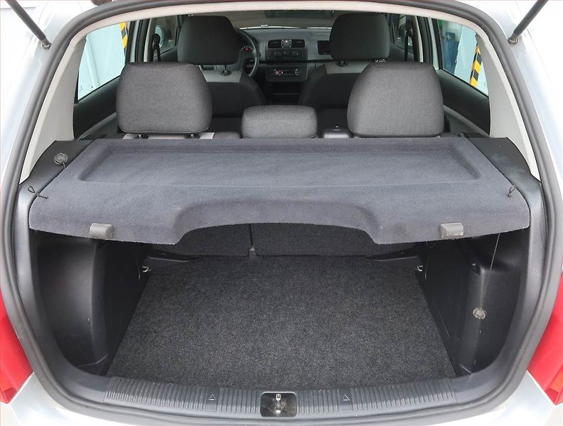 Škoda Fabia (2008) 1.2, po STK, Tažné - fotka 13 z 14