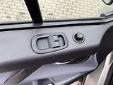 Ford Tourneo Custom 2.2 TDCi 9 Míst - náhled 11