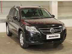 Volkswagen Tiguan (2010) 2.0 TDi 4x4, Sport&Style, TZ - fotografie inzerátu