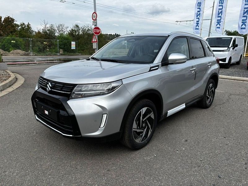 Suzuki Vitara 4x4 automat Elegance - fotka 3 z 10