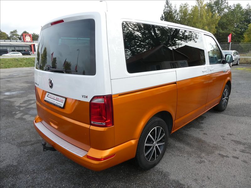 Volkswagen Multivan 2,0 TDi 110kW DSG,BULLI,1.maj. - fotka 9 z 50