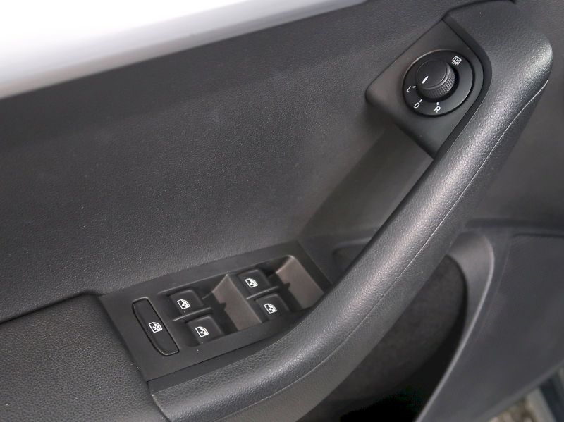 Škoda Octavia (2018) AMBITION 1.6TDI 85KW DSG - fotka 28 z 30