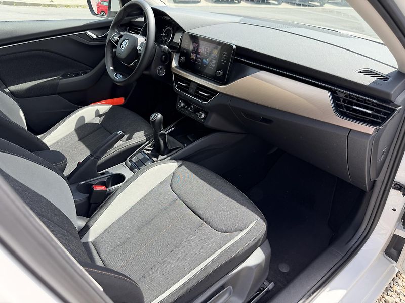 Škoda Scala 1,0 TSi/81kW - STYLE - fotka 49 z 65