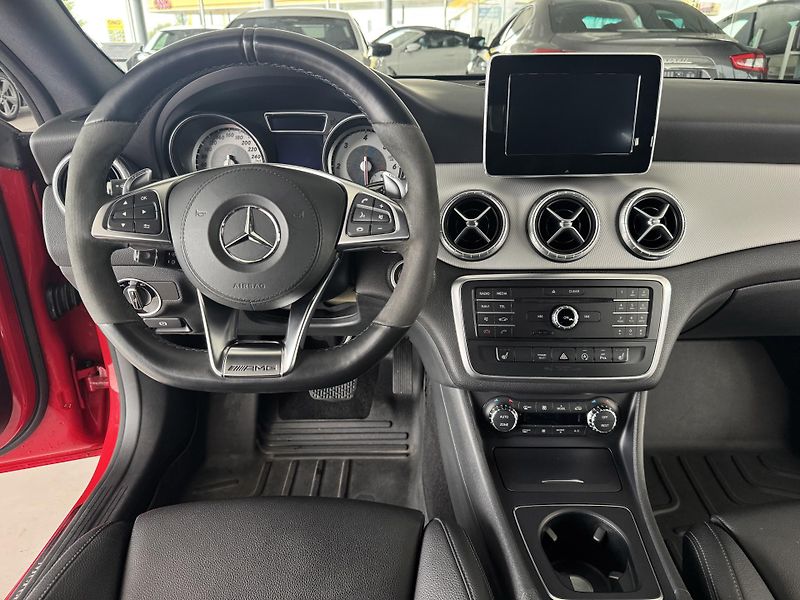 Mercedes-Benz CLA 220d AUT*130kW*REZERVACE! - fotka 12 z 33