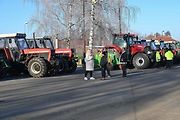 Ze silvestrovské vyjížďky traktorů ve Chmelišti.