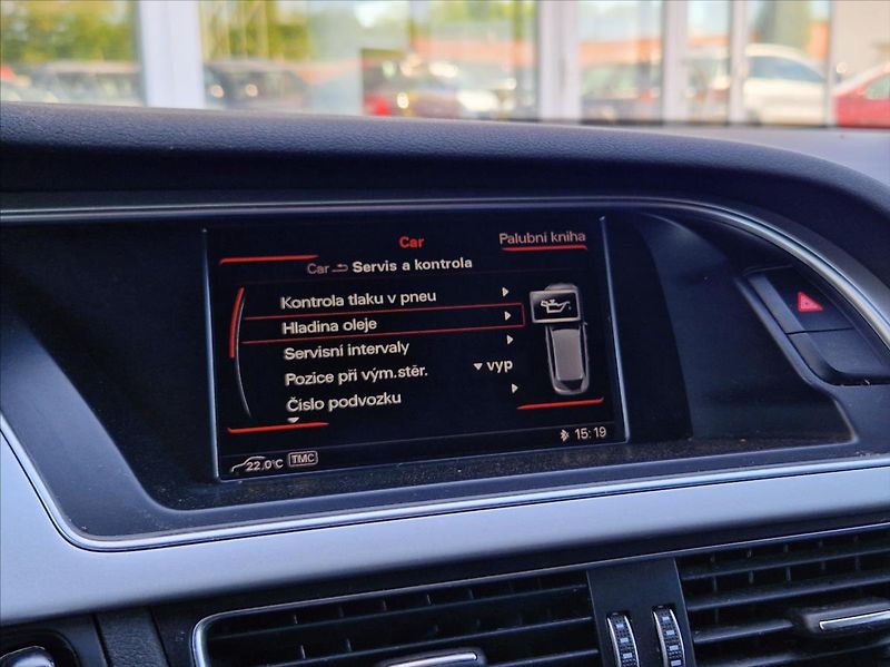 Audi A4 Avant 2,0 d ALUKOLA AUTOKLIMA - fotka 25 z 28