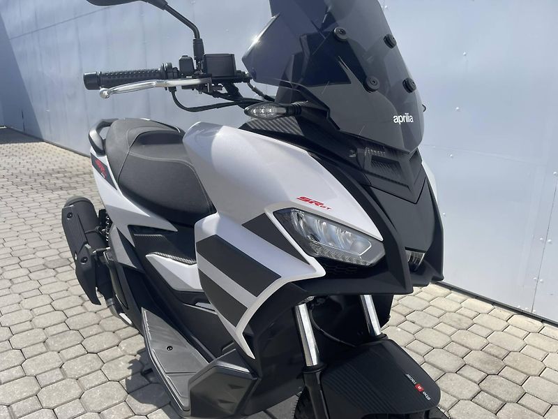 Aprilia (2025) SR GT 125 EU5+ - fotka 4 z 13