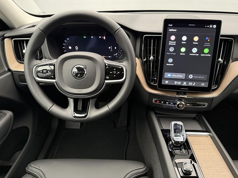 Volvo XC60 (2026) B5 AWD AUT BRIGHT PLUS - fotka 4 z 30