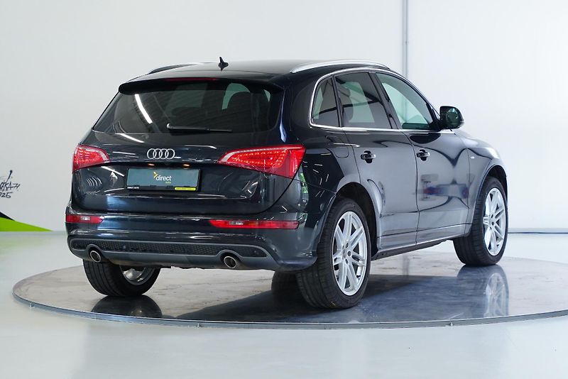 Audi Q5 - fotka 2 z 28