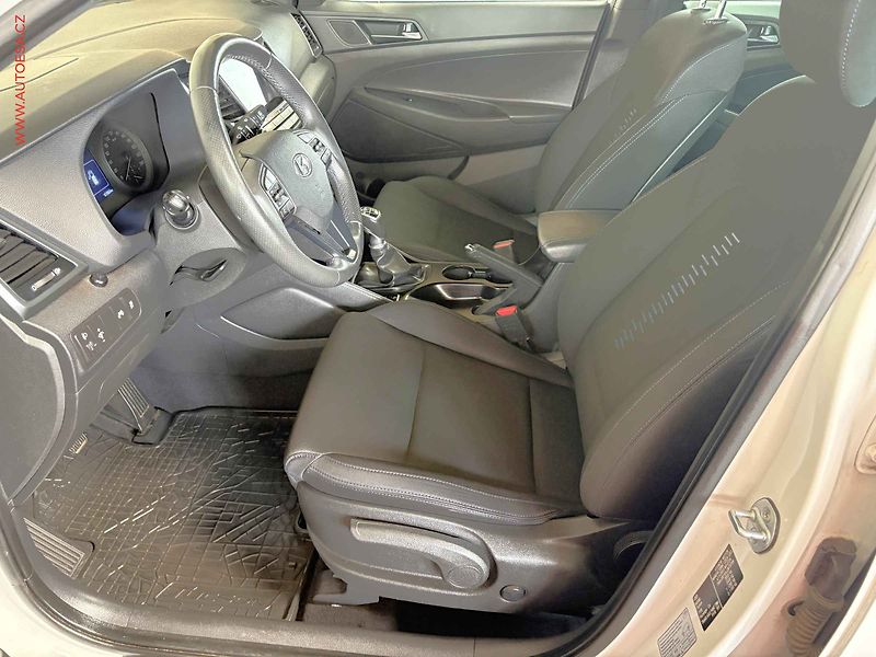 Hyundai Tucson (2018) 1.7 CRDi, 2.maj,ČR, Navi, AC - fotka 9 z 16