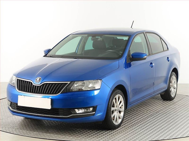 Škoda Rapid (2018) 1.0 TSI, Navi, Tempomat - fotka 2 z 17