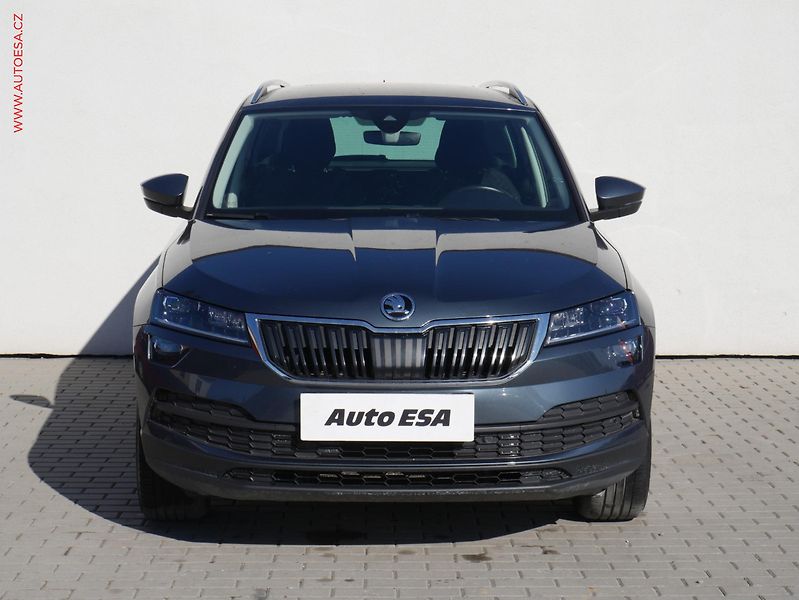 Škoda Karoq (2019) 1.6 TDi, Soleil, DSG, LED, - fotka 2 z 21