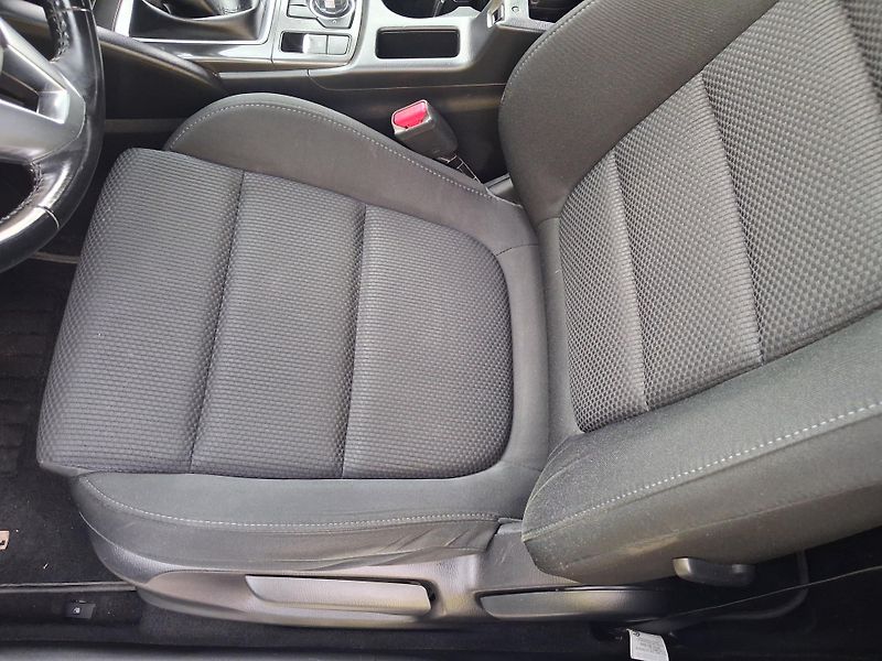 Mazda CX-5 (2016) 2,2 SKYACTIV 4x4 NAVI SERVISKA - fotka 30 z 37