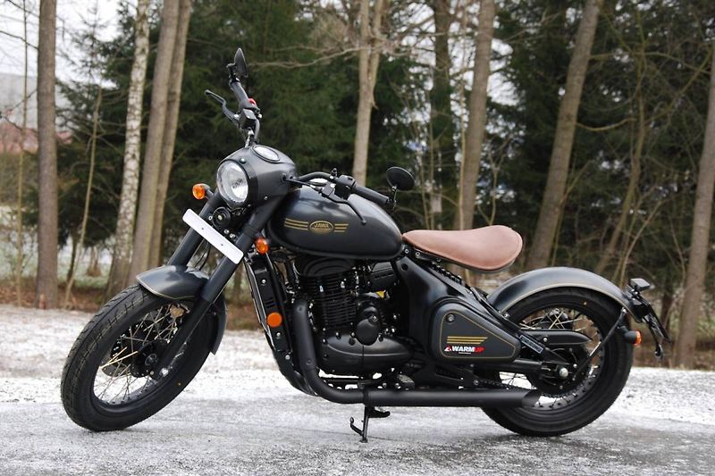 Jawa Perak (2026) 350 CL BLACK - fotka 2 z 25