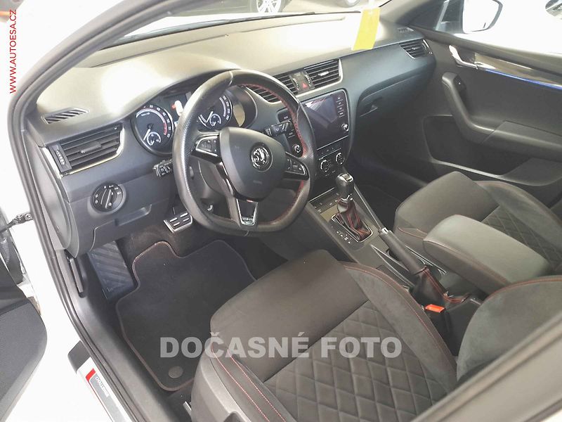 Škoda Octavia (2018) 2.0 TDI, ČR, AT, STK5/28 - fotka 3 z 3