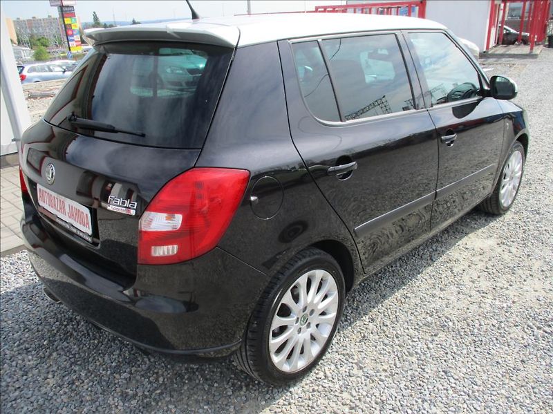 Škoda Fabia 1,2 TSI, digi klima, serviska, - fotka 5 z 33