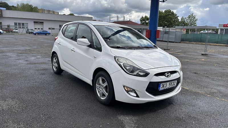 Hyundai ix20 (2013) 1,4CRDi TRIKOLOR - fotka 3 z 17