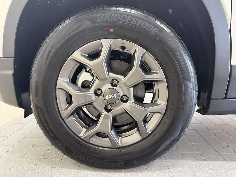 Jeep Avenger (2026) Longitude 1.2 Turbo 100k MT6 - fotka 21 z 21