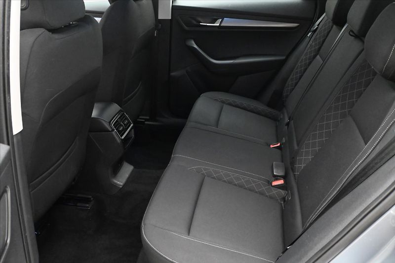 Škoda Karoq 2,0 TDI 85 kW Clever Záruka až - fotka 14 z 31