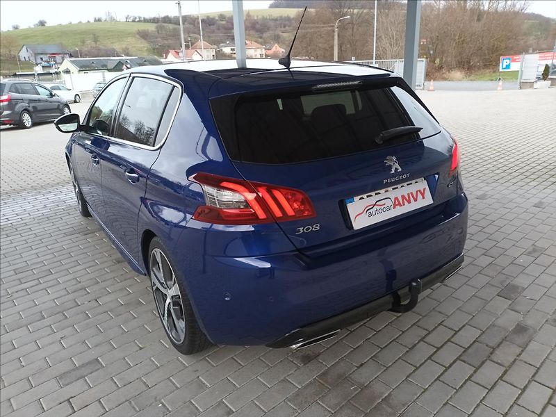 Peugeot 308 2,0 HDI,GT,130KW,ČR,SERVIS,NAV - fotka 45 z 50