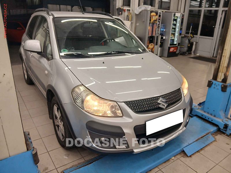 Suzuki SX4 (2009) 2.0DDiS 4x4, 2.maj,ČR, AC - fotka 1 z 3