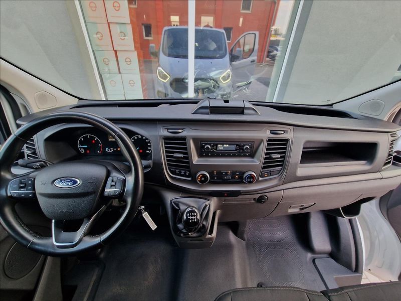 Ford Transit Custom 2.0TDCi Trend L1,ČR,1.Majitel - fotka 25 z 46