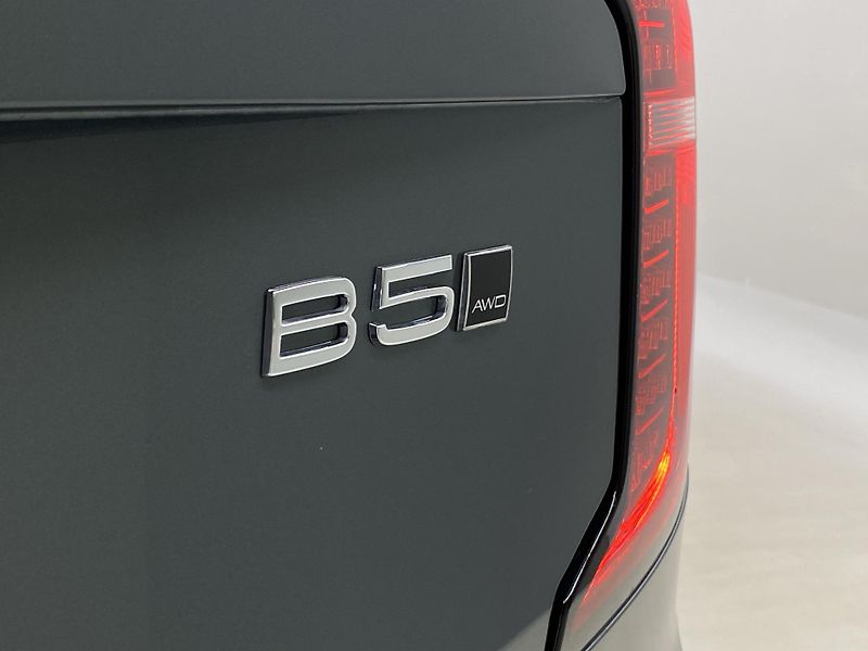 Volvo XC90 (2026) B5 AWD AUT BRIGHT PLUS 7míst - fotka 20 z 68
