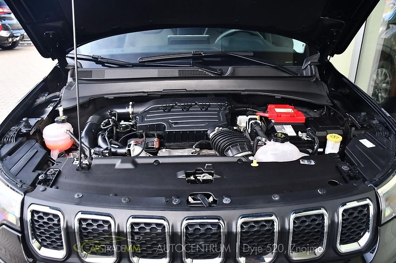 Jeep Compass 1.5l GSE T4 48V e-Hybrid - fotka 48 z 50