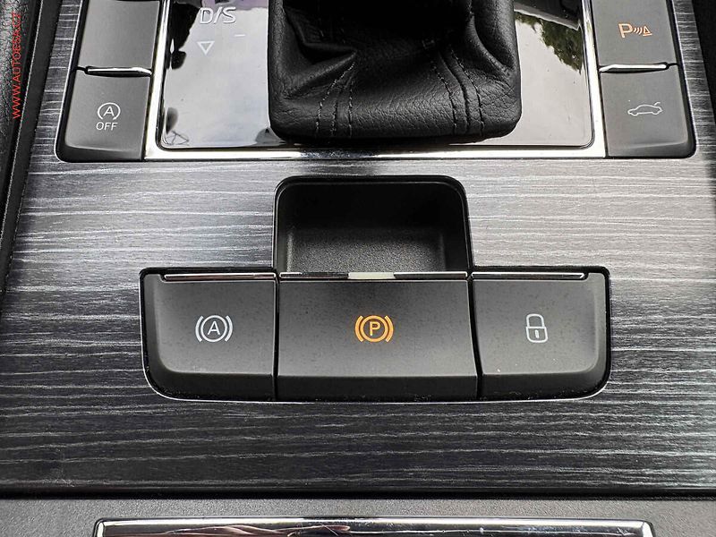 Škoda Superb (2019) 2.0 TSi, DSG, LED, kůže - fotka 18 z 18