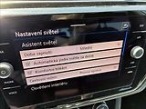 Volkswagen Touran 2,0 7 MÍST,TAŽNÉ,LED - náhled 14