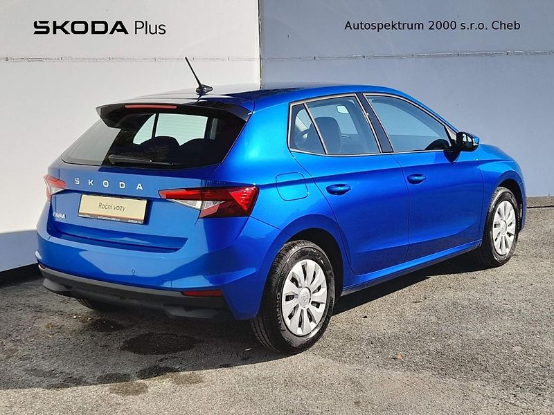 Škoda Fabia Selection 1.0 MPI 59kW 5MP - fotka 2 z 20