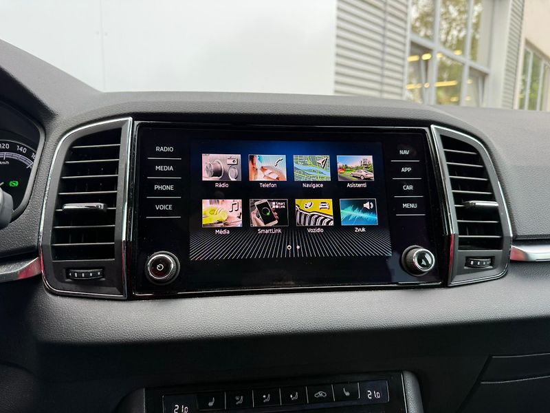 Škoda Karoq Ambition 2.0 TDI 110 kW DSG 4x - fotka 10 z 20