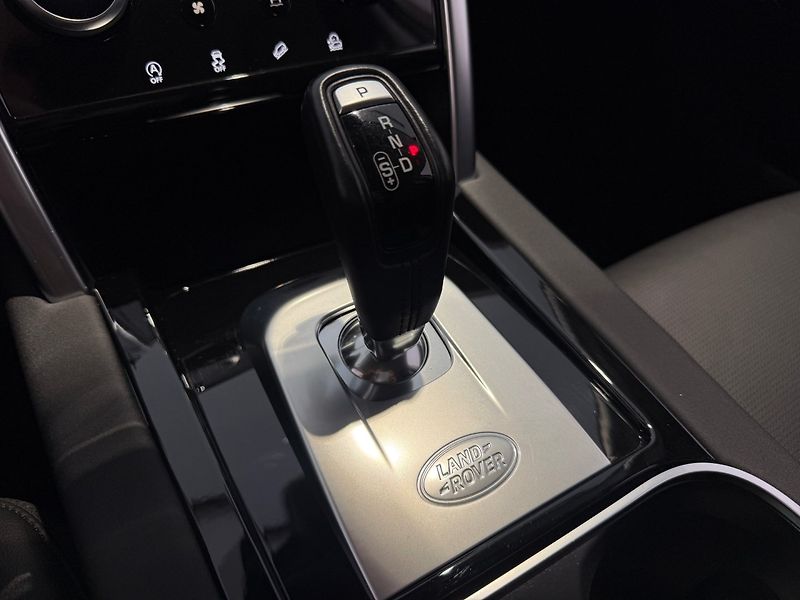 Land Rover Discovery Sport (2023) S D165 9AT AWD - fotka 22 z 28