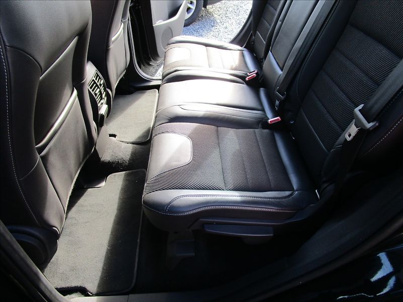 Ford Kuga 1.5 EcoBoost AWD, automat - fotka 29 z 42