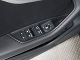 Audi A4 (2019) 40TDI 140KW 4x4 WEBASTO NAVI - náhled 34