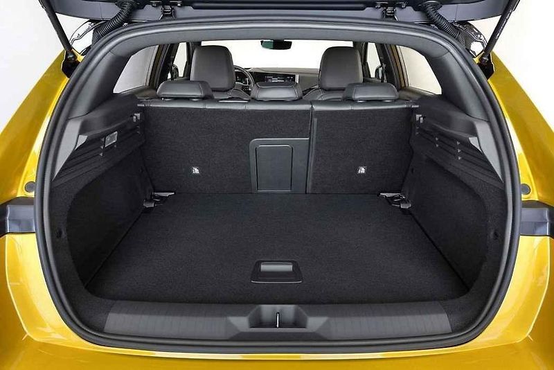 Nový Opel Astra- premiéra Praha