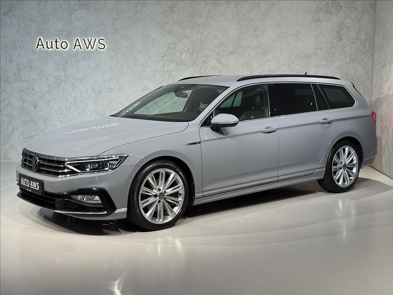 Volkswagen Passat 2,0 TDi  DSG R-Line LED Assist - fotka 1 z 44