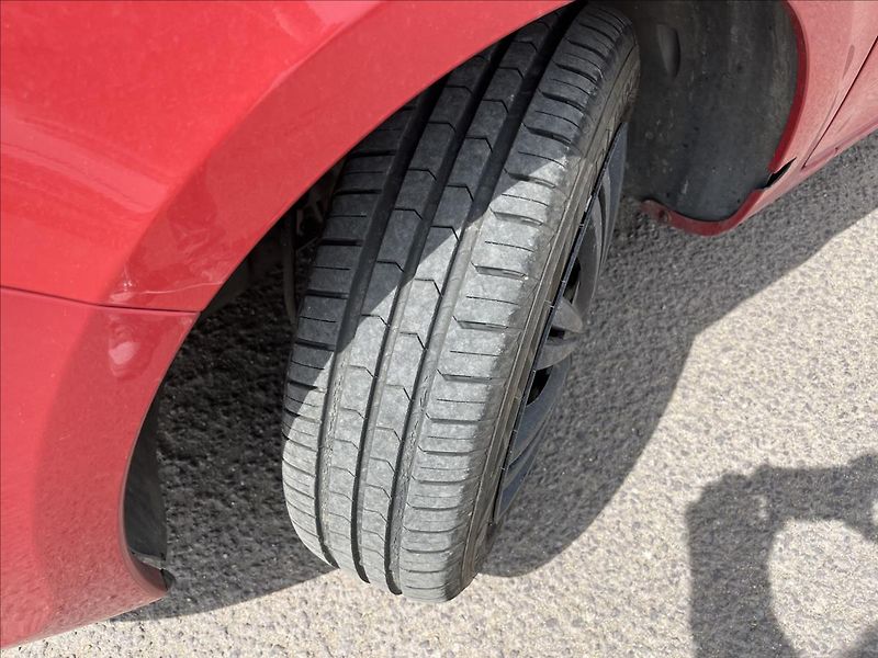 Renault Clio 1,2 i 48 KW ČR  STK 11/27 - fotka 29 z 29