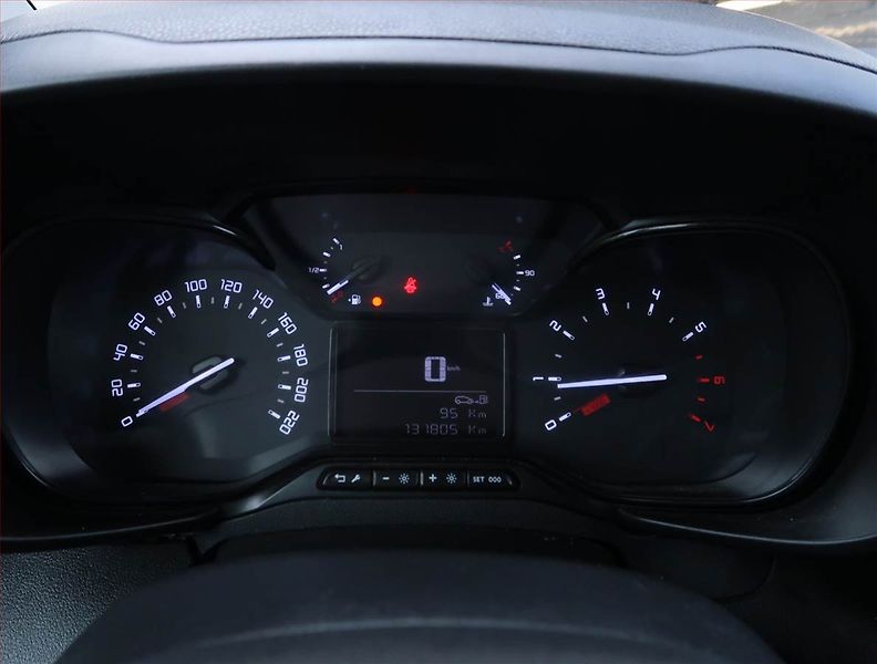 Citroën Berlingo (2021) 1.5 BlueHDi, ČR, 1Maj, DPH - fotka 10 z 13
