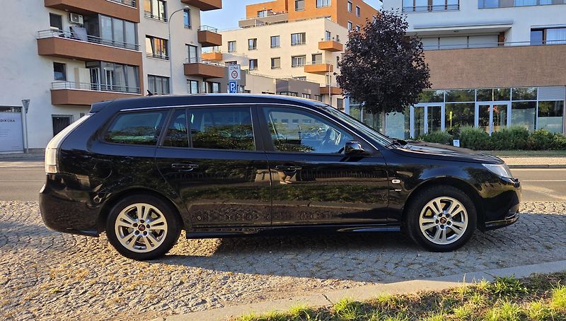 Saab 9-3 (2008) 2.0t, Vector, 2.majitel - fotka 6 z 26