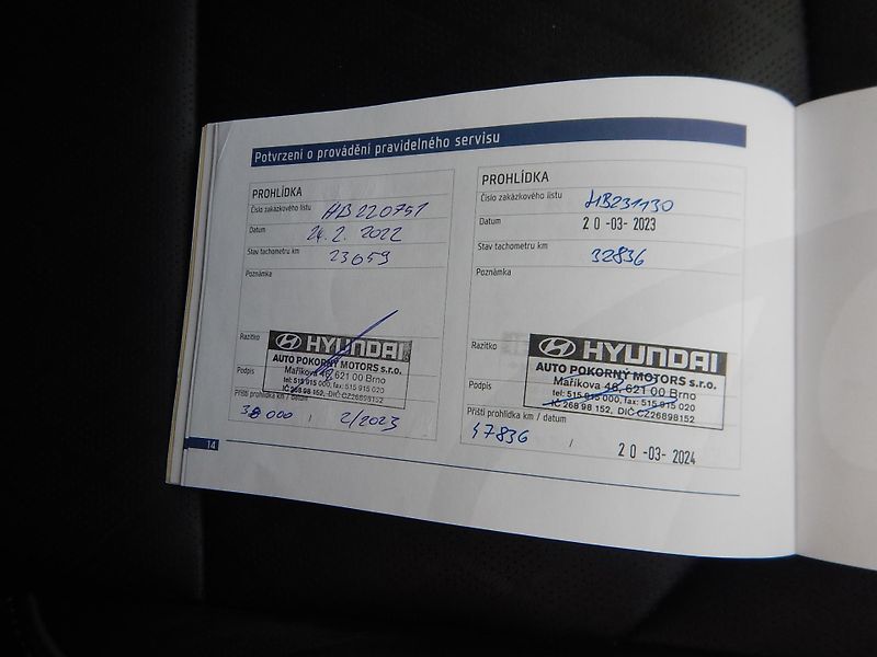 Hyundai i30 FASTBACK, 1.4 GDi TURBO, AUT - fotka 33 z 35