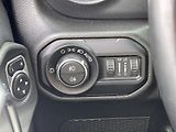 Jeep Wrangler 2.2CRD, ČR, Overland, 4x4 - náhled 38