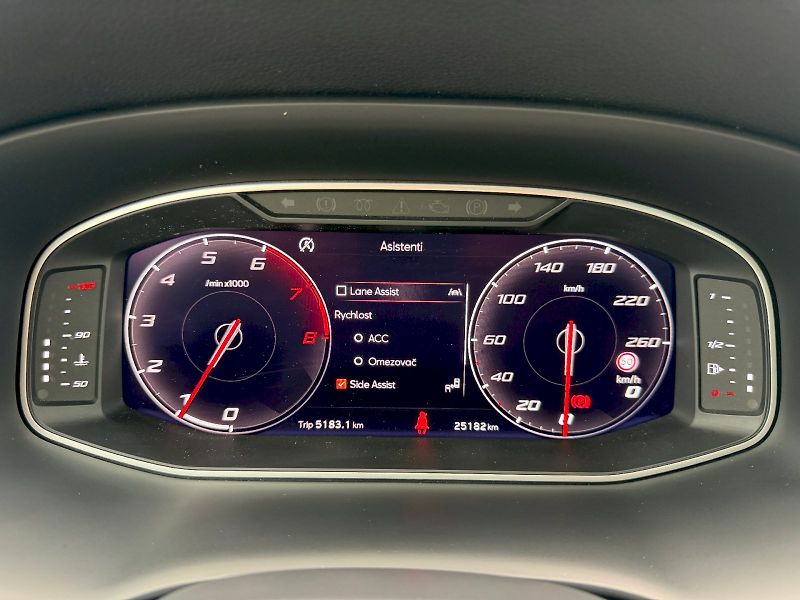 Seat Ateca (2023) 1.5TSI 110kW FR - fotka 14 z 35