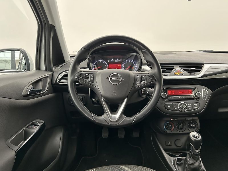 Opel Corsa 1.4 . Enjoy - fotka 16 z 21