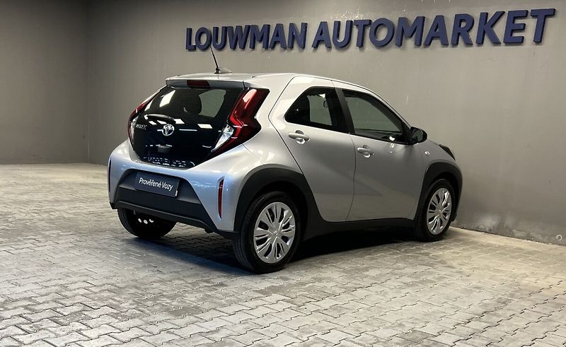 Toyota Aygo COMFORT - fotka 2 z 15