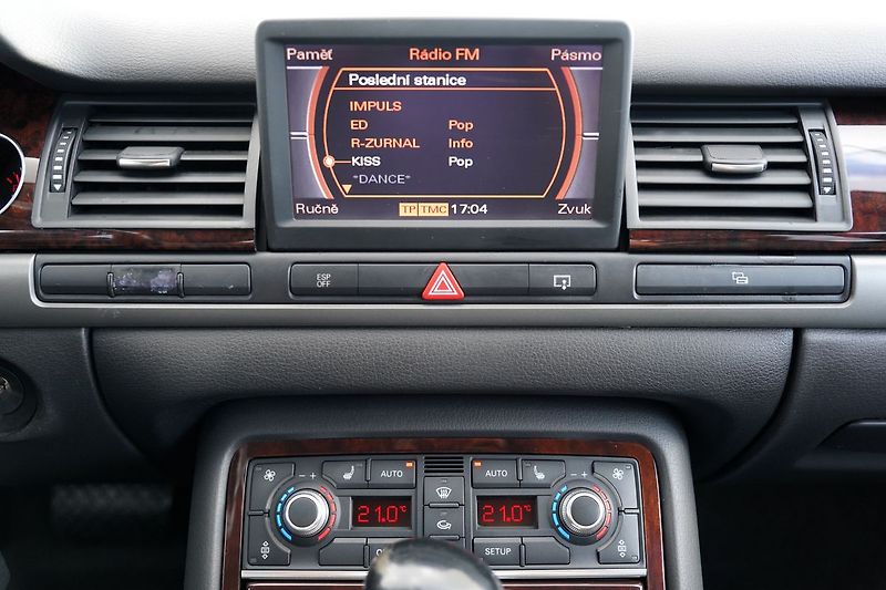 Audi A8 3.0 TDI quattro tiptronic,kůže - fotka 37 z 44
