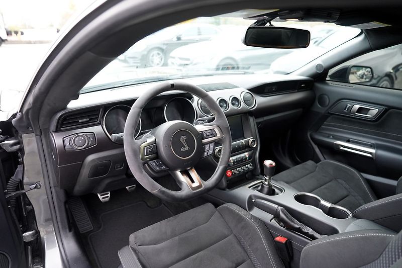 Ford Mustang (2018) Shelby GT350 5.2 Recaro,533 PS - fotka 25 z 40