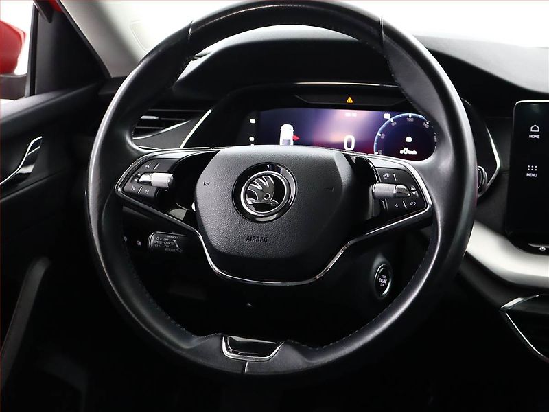 Škoda Octavia (2021) 2.0 TDI, Tempomat - fotka 13 z 19