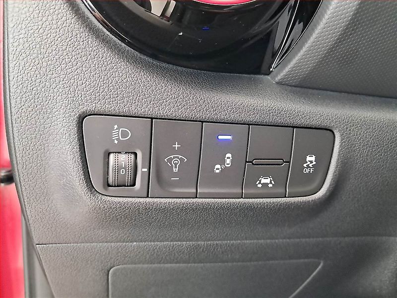 Hyundai Kona (2018) 1.0 T-GDI, ČR,1.maj - fotka 17 z 19